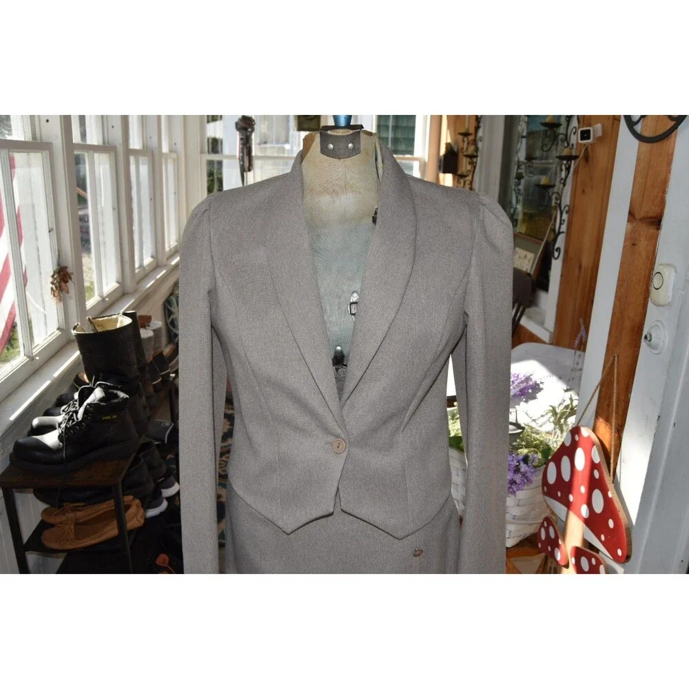 Vintage 1970s 2-Piece Skirt Suit Pencil Skirt Puffed Sleeves Beige Size Small